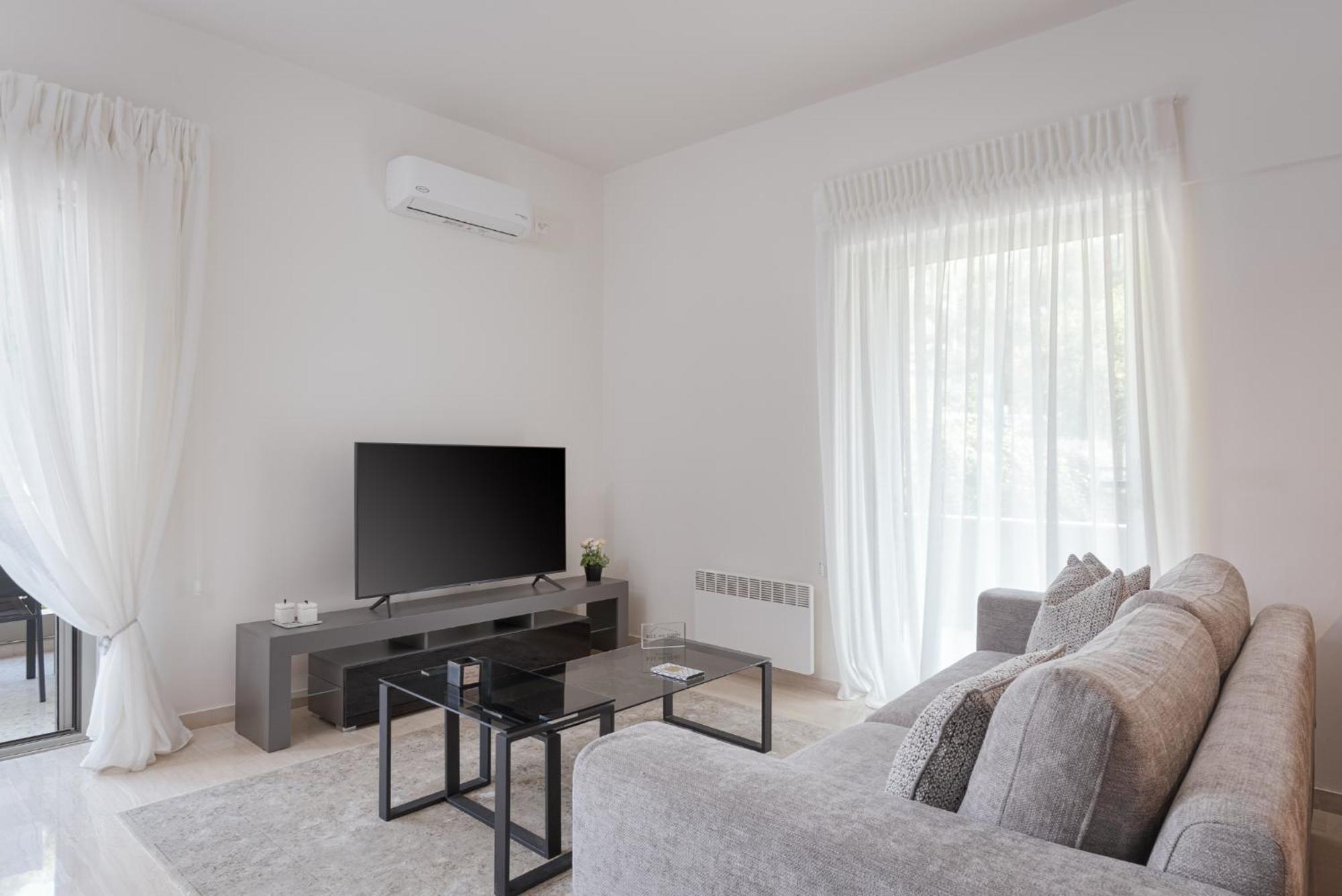 Vouliagmeni Stylish Apartment Athen